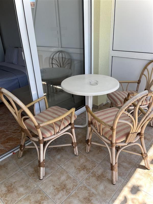 Apartmani Neda Bane Petrovac Zewnętrze zdjęcie