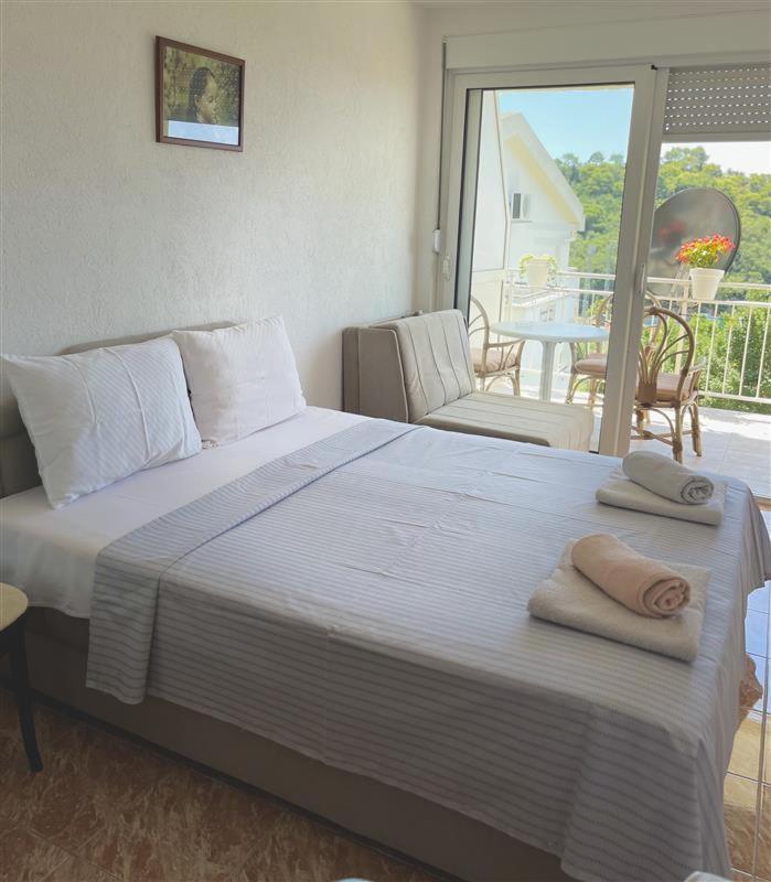Apartmani Neda Bane Petrovac Zewnętrze zdjęcie