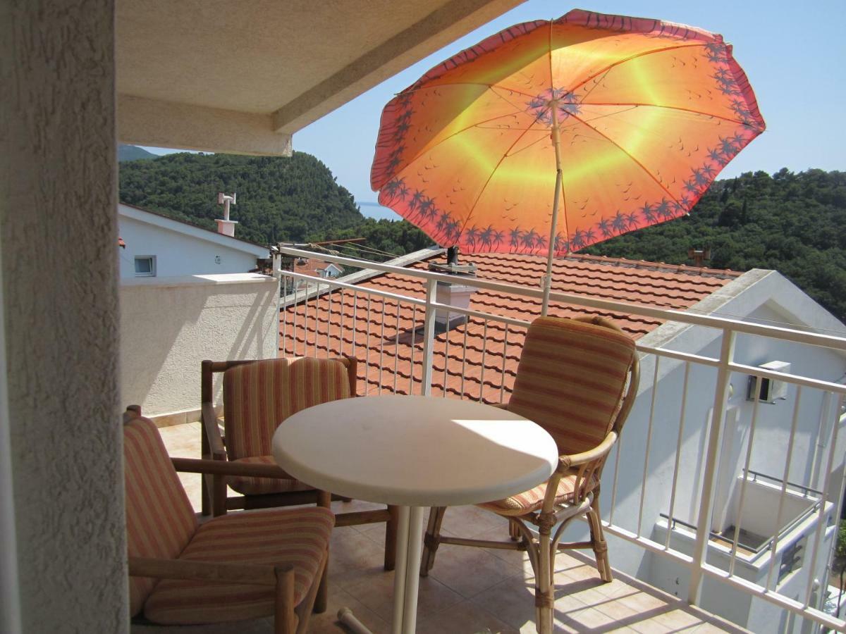 Apartmani Neda Bane Petrovac Zewnętrze zdjęcie